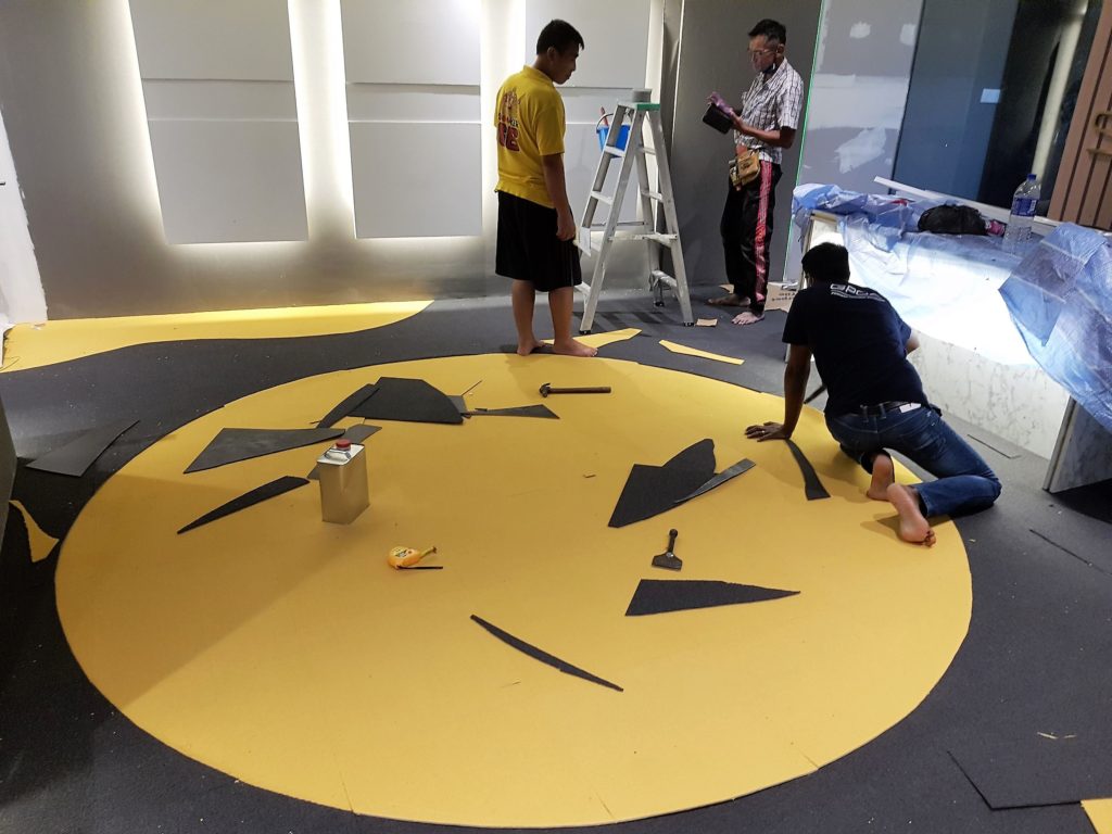 Installation in progress.