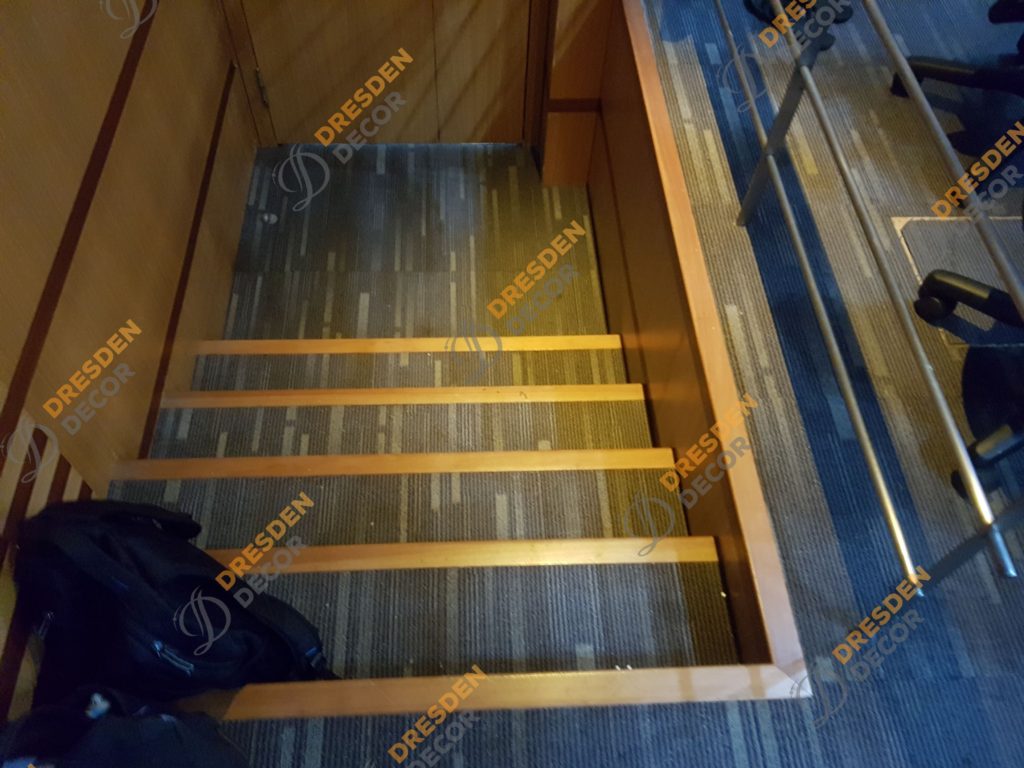 Existing carpets.