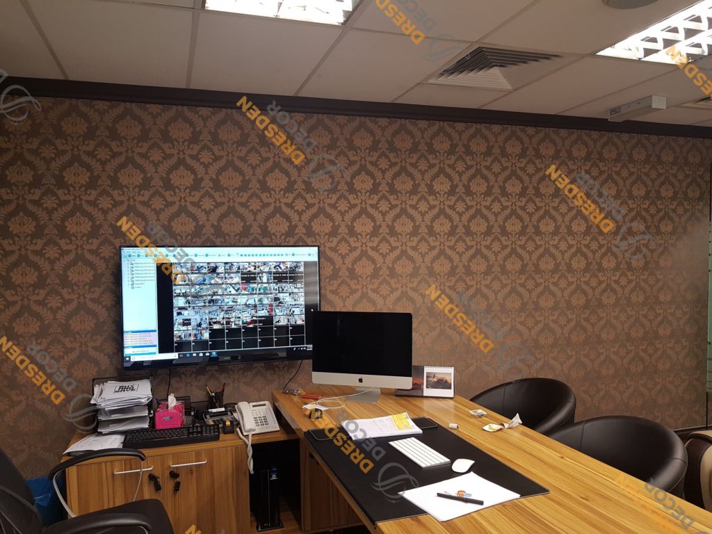 Paris Gallery Office — Completed